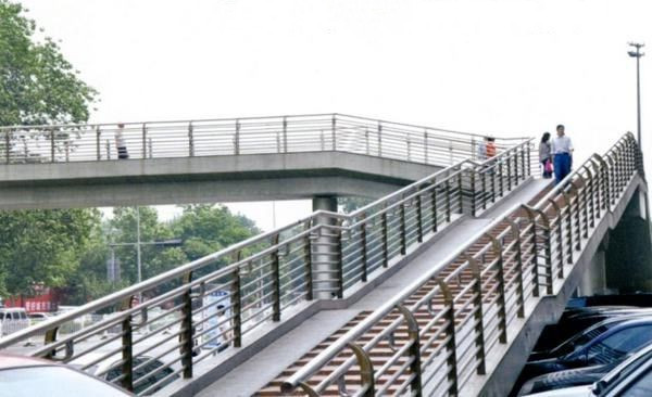 jbo电竞网官网天桥护栏管