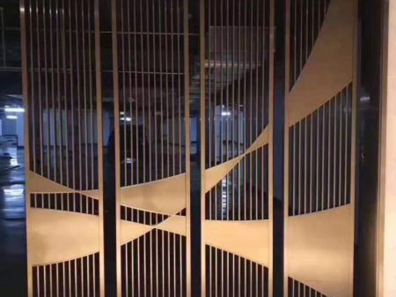 现代jbo电竞网官网屏风在风水学上起了怎样的作用？看完这里就懂了。