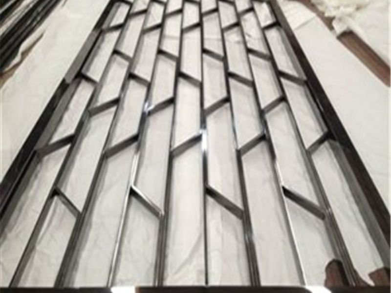 每个jbo电竞网官网屏风的制作工艺是大同小异的