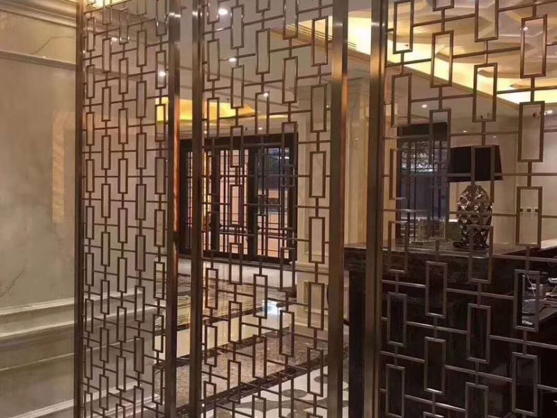 盘点酒店餐厅必备的拉丝钛金jbo电竞网官网屏风