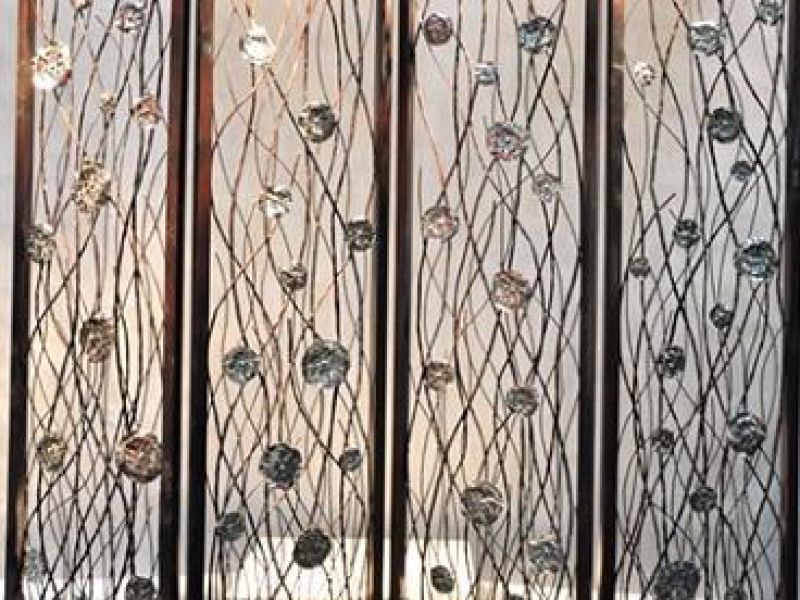 怎样选择jbo电竞网官网屏风材质？ 